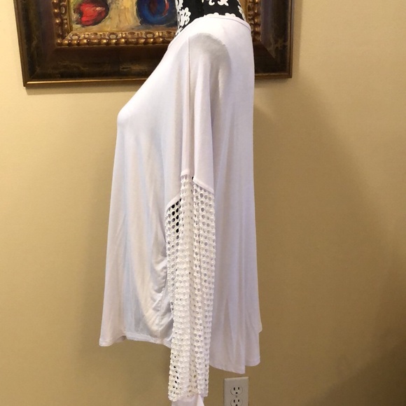 Ariella Comfy open weave long dolman sleeves top - Picture 3 of 8